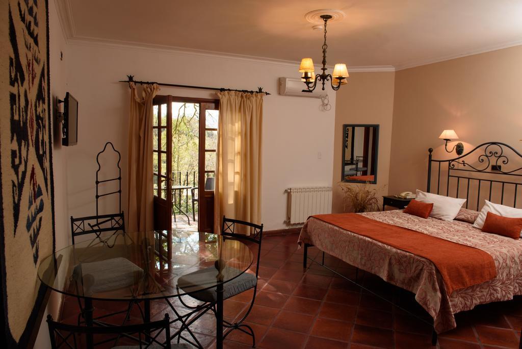Hotel Selva Montana San Lorenzo  Luaran gambar